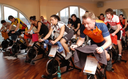 C贸mo prevenir lesiones practicando spinning_1.jpg C贸mo prevenir lesiones practicando spinning_1.jpg