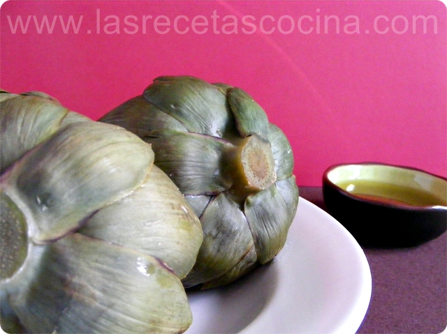 Entrante de alcachofas con salsa DSCF6027 Entrante de alcachofas con salsa