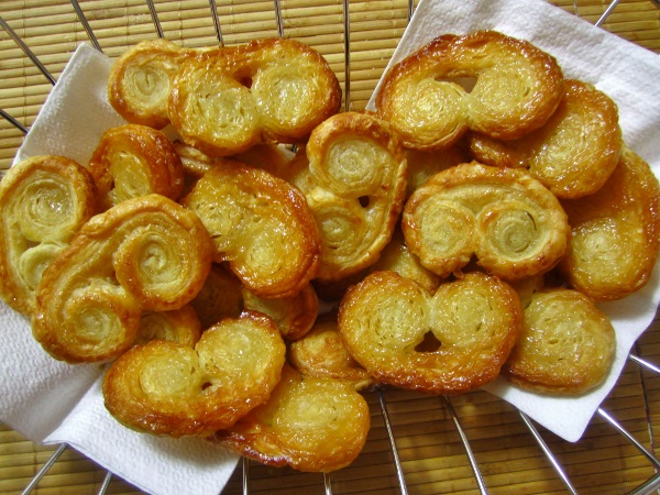 PALMERITAS DE HOJALDRE PALMERITAS DE HOJALDRE