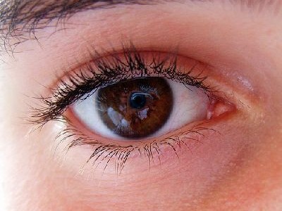 Cuida tus ojos del sol