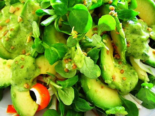 ensalada de berros con palitos de mar y aguacates 8 Ensalada de berros con palitos de mar y aguacates